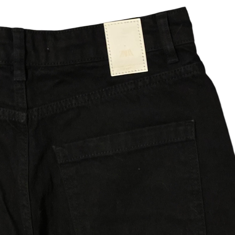 ZARA Straight Fit Black High Waisted Jeans NWT - Picture 4 of 5